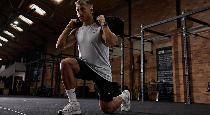 man hybrid training