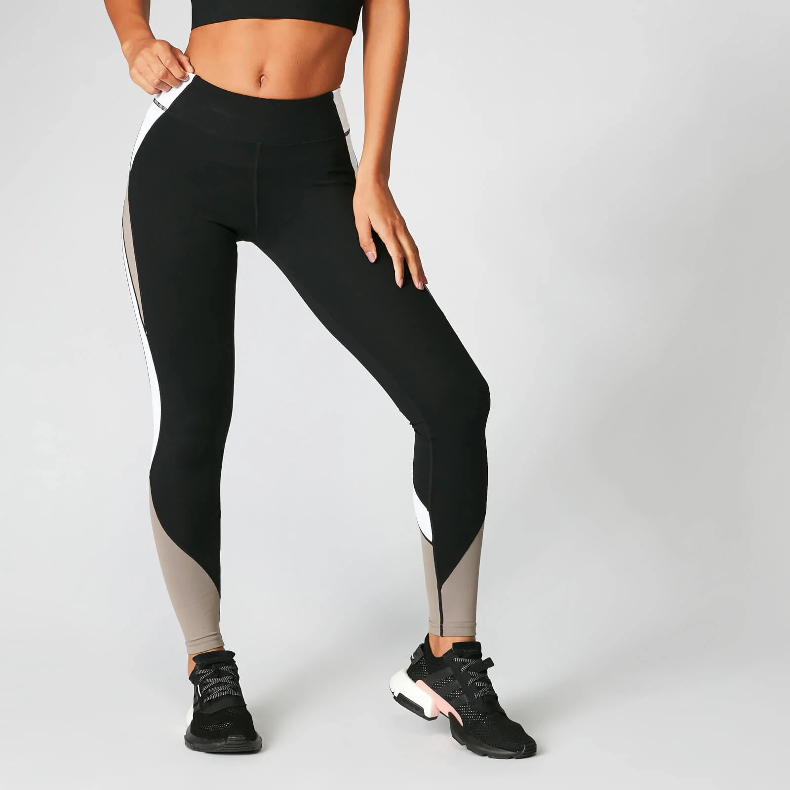 Power Deluxe Leggings - Black - XS Image 1