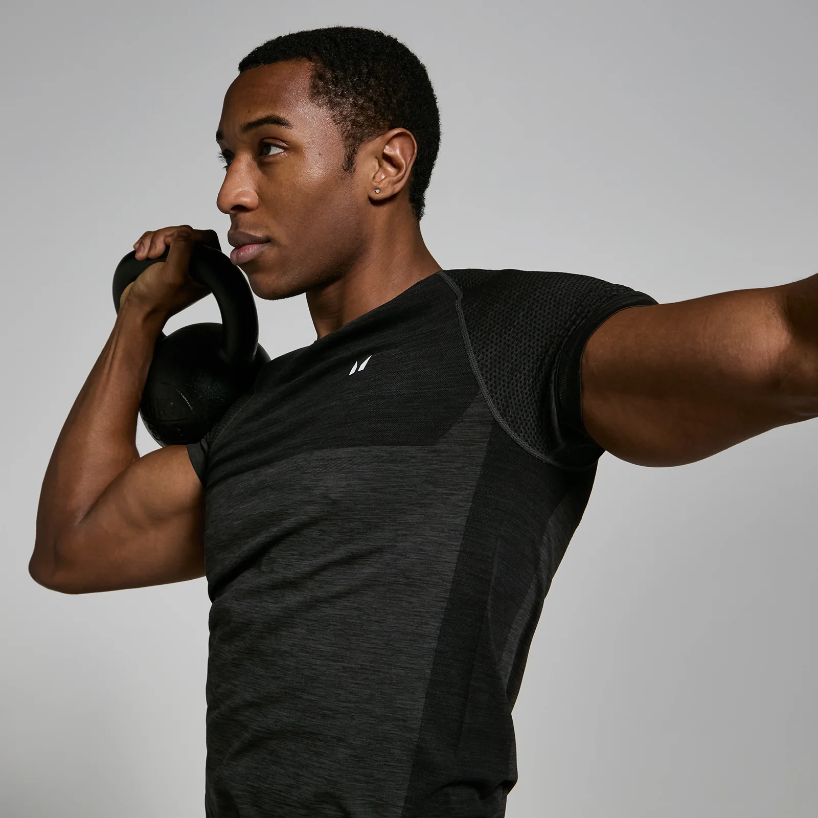 MP Men's Seamless Short Sleeve T-Shirt Black Marl Myprotein