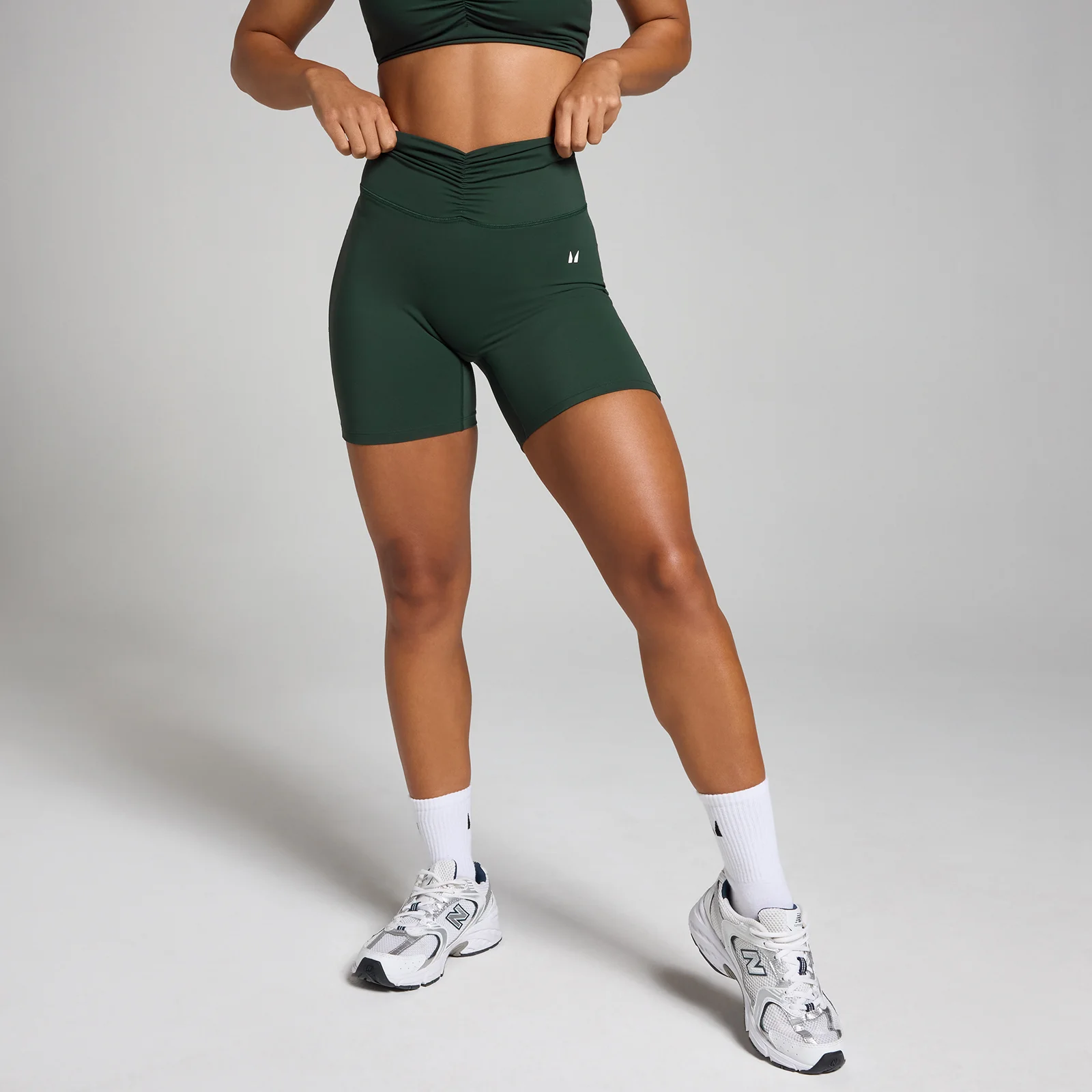 MP Women's Tempo Ruched Front Shorts - Dark Emerald - XS Image 1