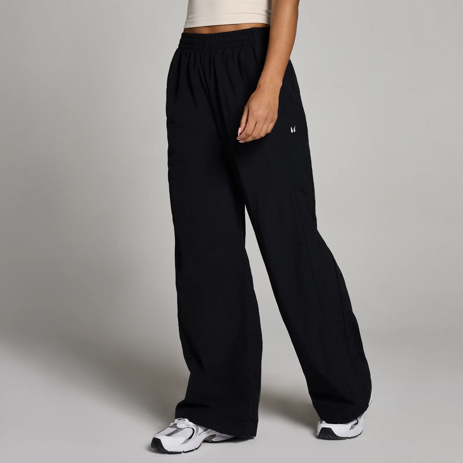 MP Women's Woven Joggers - Black - XS Image 1